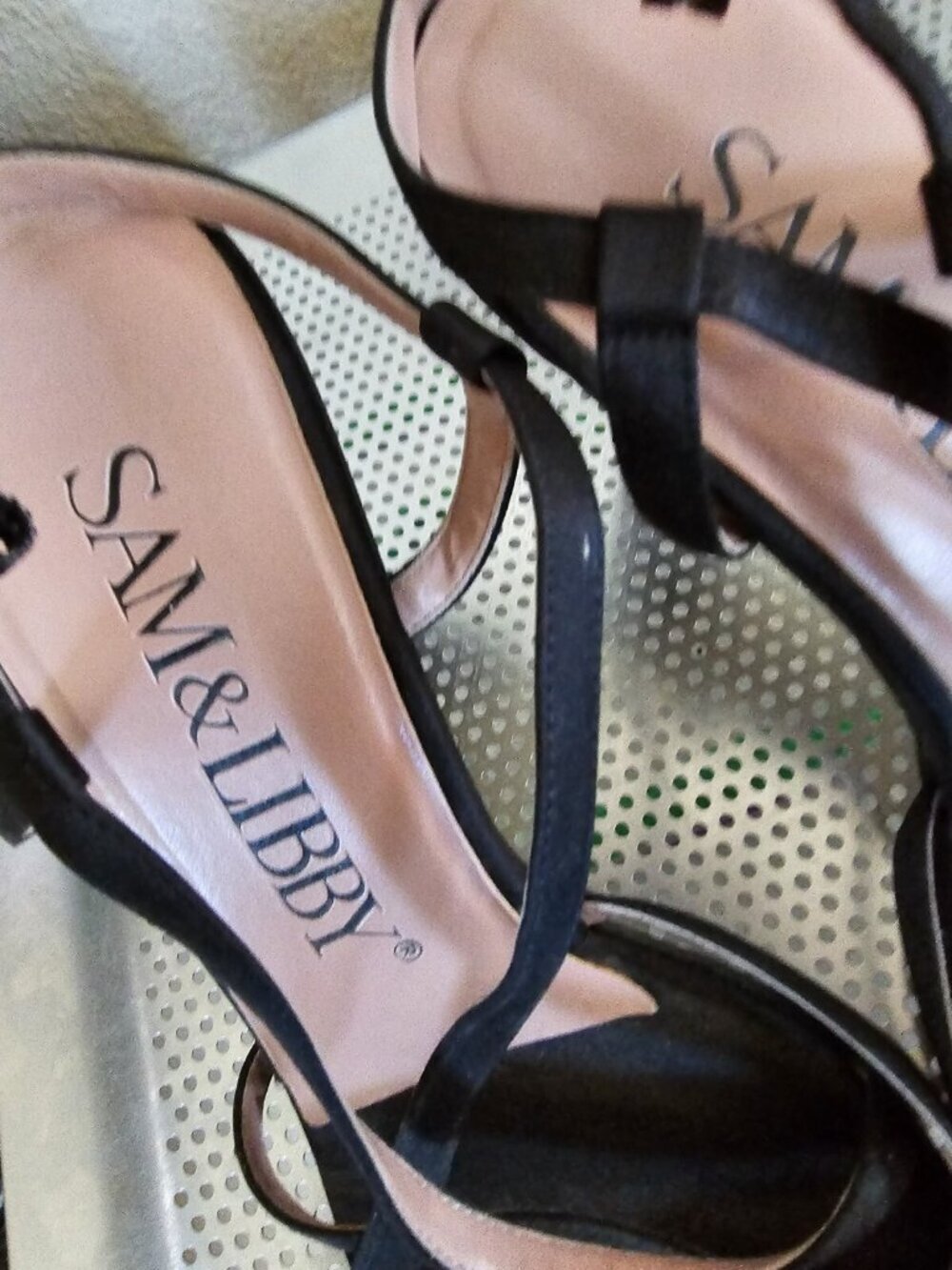 Sam & Libby Black Strappy Heels Shoes Women's Size 7.5 Open Toe - Picture 3 of 7